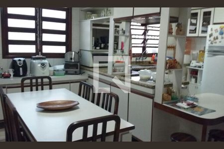 Casa à venda com 3 quartos, 193m² em Jardim Bela Vista, Santo André