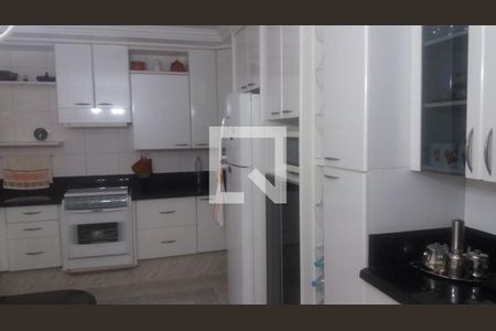 Casa à venda com 3 quartos, 277m² em Parque dos Passaros, São Bernardo do Campo