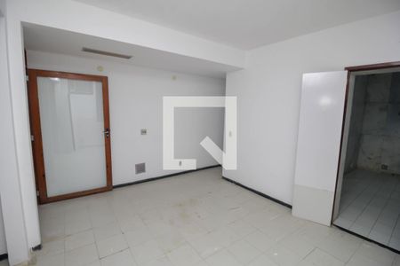 Sala de TV de casa para alugar com 4 quartos, 150m² em Laranjeiras, Rio de Janeiro