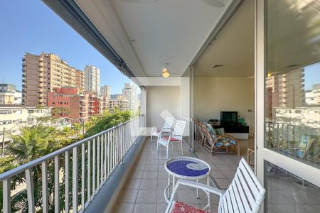 Varanda de apartamento para alugar com 3 quartos, 190m² em Balneario Guarujá, Guarujá