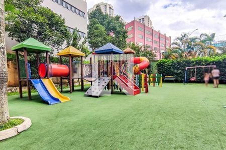 Apartamento à venda com 80m², 3 quartos e 1 vaga Apartamento à venda com 80m², 3 quartos e 1 vagaPlayground