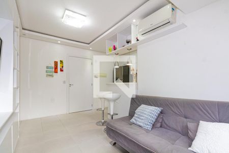 Sala de apartamento à venda com 1 quarto, 50m² em Santo Antônio, Porto Alegre