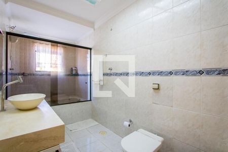 Casa para alugar com 288m², 3 quartos e 5 vagas Casa para alugar com 288m², 3 quartos e 5 vagasBanheiro do quarto 1