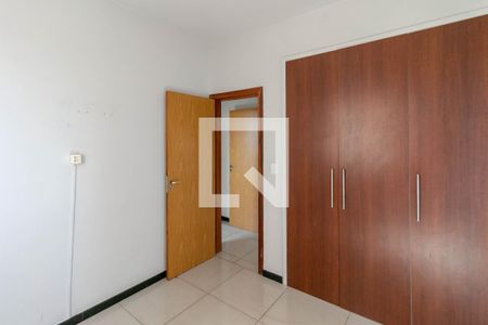 Quarto 1 de apartamento para alugar com 2 quartos, 55m² em Nova Suíça, Belo Horizonte