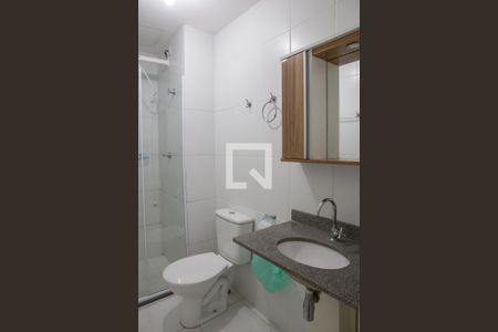 Banheiro de apartamento para alugar com 2 quartos, 33m² em Barra Funda, São Paulo