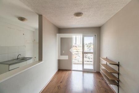 Sala de TV de apartamento para alugar com 2 quartos, 50m² em Vila Ester, Carapicuíba