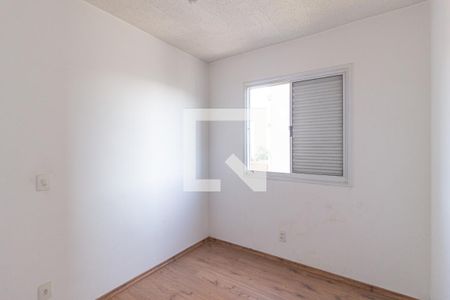 Quarto 1 de apartamento para alugar com 2 quartos, 50m² em Vila Ester, Carapicuíba