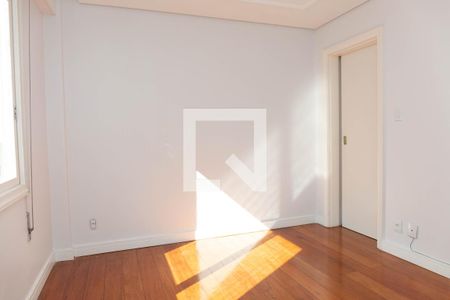 Quarto 1 de apartamento para alugar com 2 quartos, 130m² em Moinhos de Vento, Porto Alegre