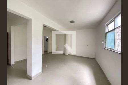 Sala de casa para alugar com 2 quartos, 78m² em Pilares, Rio de Janeiro