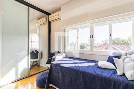 Quarto de apartamento à venda com 2 quartos, 75m² em Petrópolis, Porto Alegre