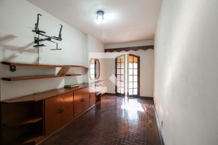 Quarto 1 de casa à venda com 4 quartos, 160m² em Vila Cláudia, São Paulo