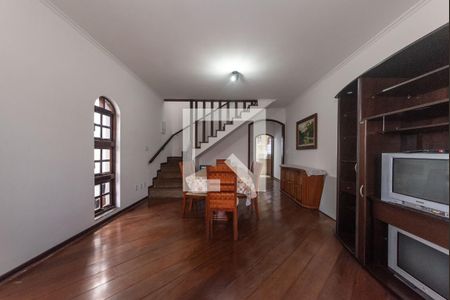 Sala de casa à venda com 4 quartos, 200m² em Vila Nair, São Paulo