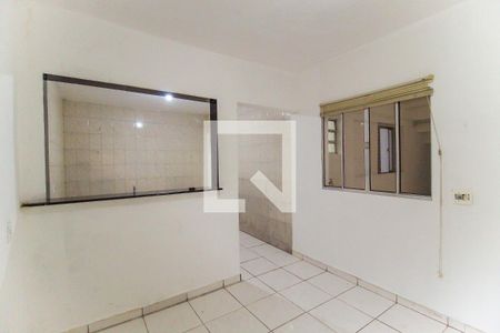 Sala de casa para alugar com 1 quarto, 54m² em Jardim Nair, São Paulo