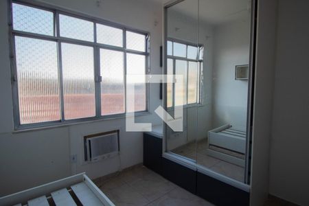 Quarto 2 de apartamento à venda com 2 quartos, 60m² em Olaria, Rio de Janeiro