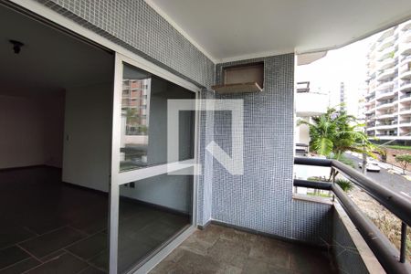 Sacada de apartamento para alugar com 3 quartos, 123m² em Centro, Ribeirão Preto