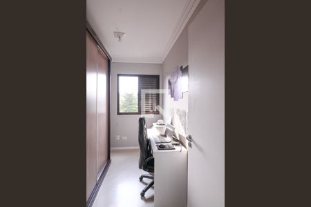 Quarto 1 de apartamento à venda com 3 quartos, 65m² em Vila Arapuã, São Paulo