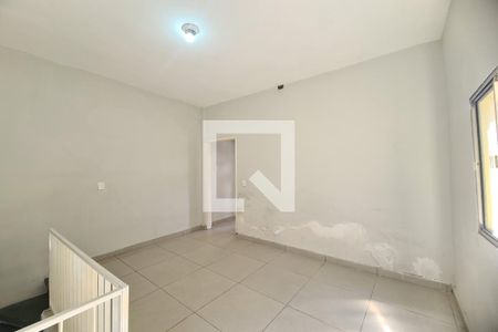 Sala 2 de casa à venda com 2 quartos, 131m² em Vila California, São Paulo