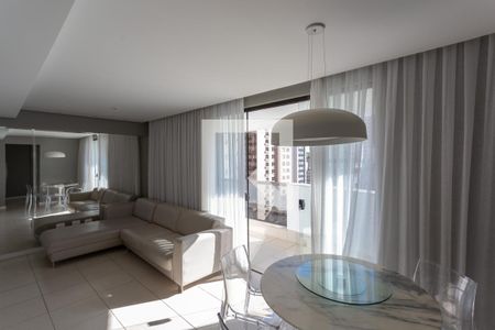 Sala de apartamento para alugar com 2 quartos, 71m² em Lourdes, Belo Horizonte