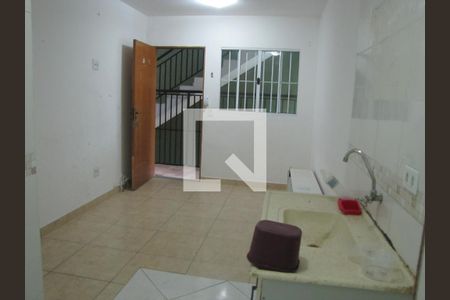 Sala de apartamento para alugar com 2 quartos, 42m² em Parque Cisper, São Paulo