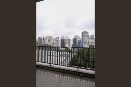 Varanda de kitnet/studio para alugar com 1 quarto, 30m² em Liberdade, São Paulo