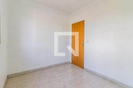 Dormitório 2 de apartamento à venda com 2 quartos, 51m² em Rubem Berta, Porto Alegre