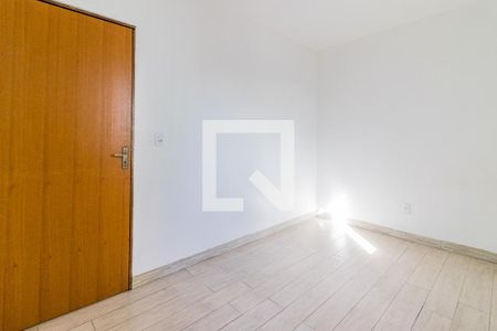 Dormitório de apartamento à venda com 2 quartos, 51m² em Rubem Berta, Porto Alegre