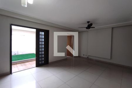 Sala de casa para alugar com 4 quartos, 230m² em Campos Elísios, Ribeirão Preto