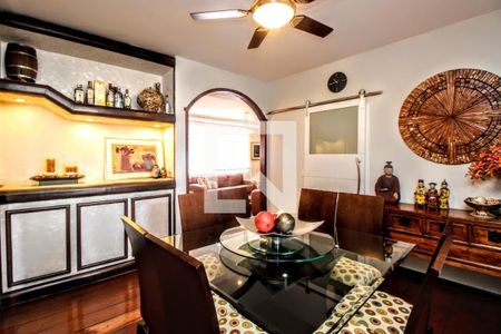 Sala de jantar  de apartamento à venda com 4 quartos, 166m² em Santo Antônio, Belo Horizonte