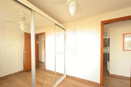 Quarto 2 de apartamento para alugar com 2 quartos, 39m² em Campo Novo, Porto Alegre