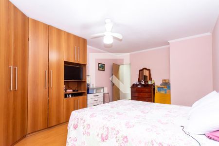 Suíte de casa à venda com 3 quartos, 132m² em Vila Rosalia, Guarulhos