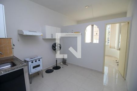 Sala de kitnet/studio para alugar com 1 quarto, 24m² em Centro, Rio de Janeiro