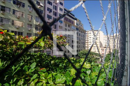 Vista da Sala de apartamento para alugar com 1 quarto, 45m² em Copacabana, Rio de Janeiro