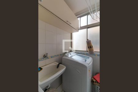 Apartamento à venda com 58m², 1 quarto e 1 vaga Apartamento à venda com 58m², 1 quarto e 1 vagaÁrea de Serviço