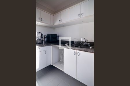 Cozinha de apartamento para alugar com 2 quartos, 42m² em Nova Piraju, São Paulo