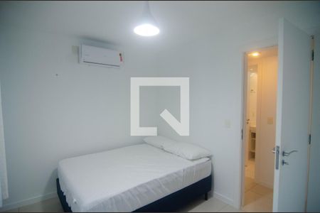 Quarto 1 de apartamento para alugar com 2 quartos, 68m² em Ipanema, Rio de Janeiro