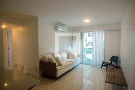 Sala de apartamento para alugar com 2 quartos, 68m² em Ipanema, Rio de Janeiro