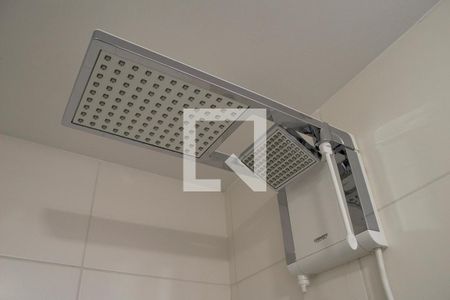 Banheiro de apartamento para alugar com 2 quartos, 36m² em Parada Inglesa, São Paulo