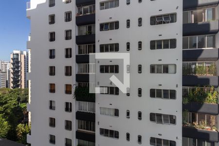 Vista de apartamento à venda com 3 quartos, 128m² em Vila Nova Conceição, São Paulo