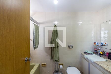 Banheiro Suíte de apartamento à venda com 3 quartos, 128m² em Vila Nova Conceição, São Paulo