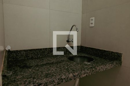 Detalhe da cozinha de kitnet/studio para alugar com 1 quarto, 39m² em Bela Vista, São Paulo