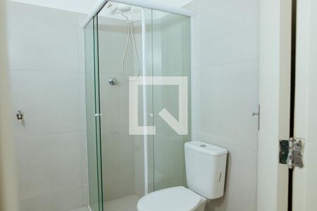 Banheiro de kitnet/studio para alugar com 1 quarto, 39m² em Bela Vista, São Paulo