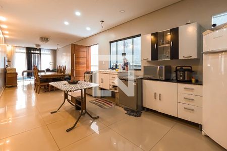 Sala/Cozinha de casa à venda com 3 quartos, 209m² em Jardim Adriana, Guarulhos