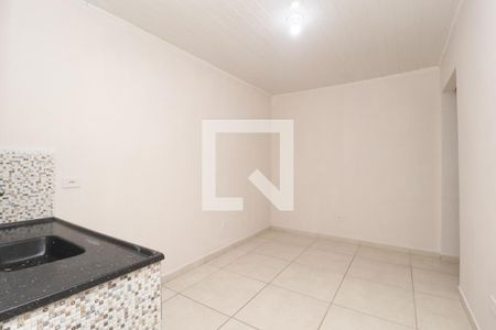 Sala e cozinha de casa para alugar com 1 quarto, 60m² em Vila Santa Maria, São Paulo