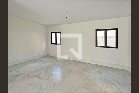 Casa à venda com 4 quartos, 500m² em Alphaville Residencial Dois, Barueri