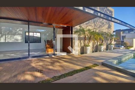 Casa à venda com 4 quartos, 537m² em Residencial Tres (Tambore), Santana de Parnaíba