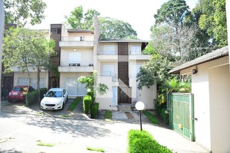 Vista da Sala de casa de condomínio para alugar com 4 quartos, 200m² em Jardim Rebelato, Cotia