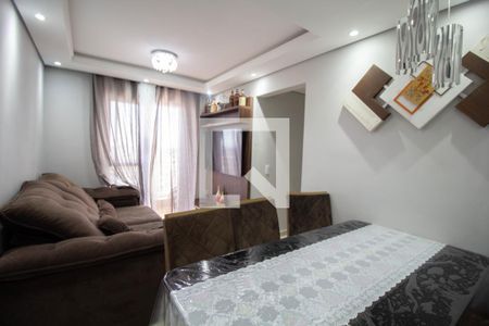 Sala de apartamento à venda com 2 quartos, 48m² em Vila Carmosina, São Paulo