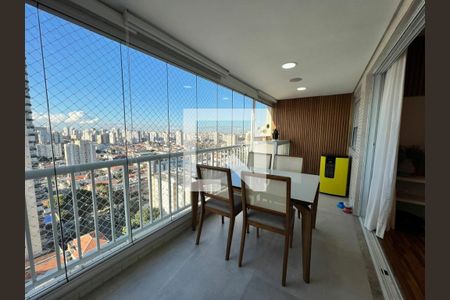 Apartamento à venda com 3 quartos, 115m² em Vila Gumercindo, São Paulo