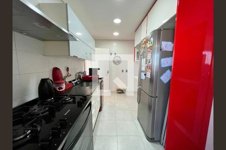 Apartamento à venda com 3 quartos, 115m² em Vila Gumercindo, São Paulo