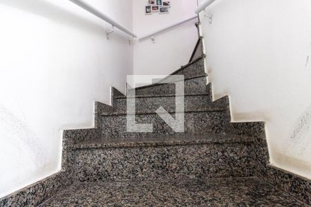 Escada de casa à venda com 3 quartos, 225m² em Vila Sao Francisco, São Paulo